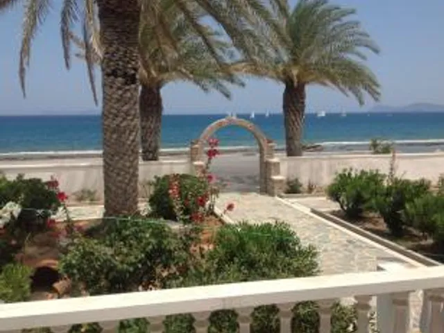 Petras Beach