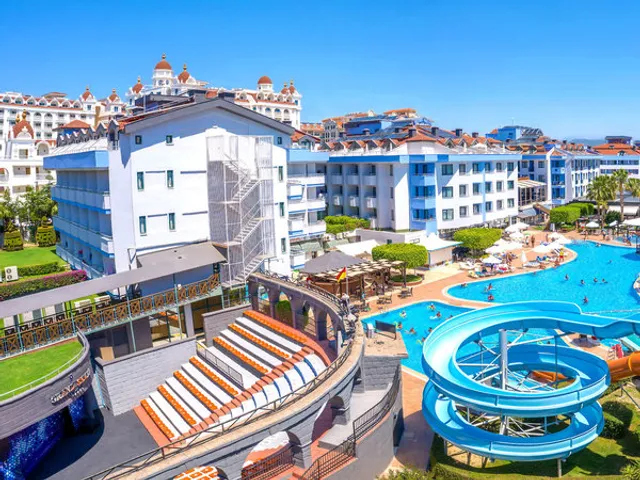 Grand Seker Hotel